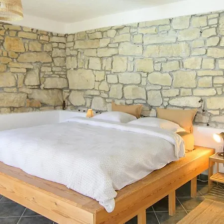 Вилла Mare - A Natural Paradise Near Motovun Brkac